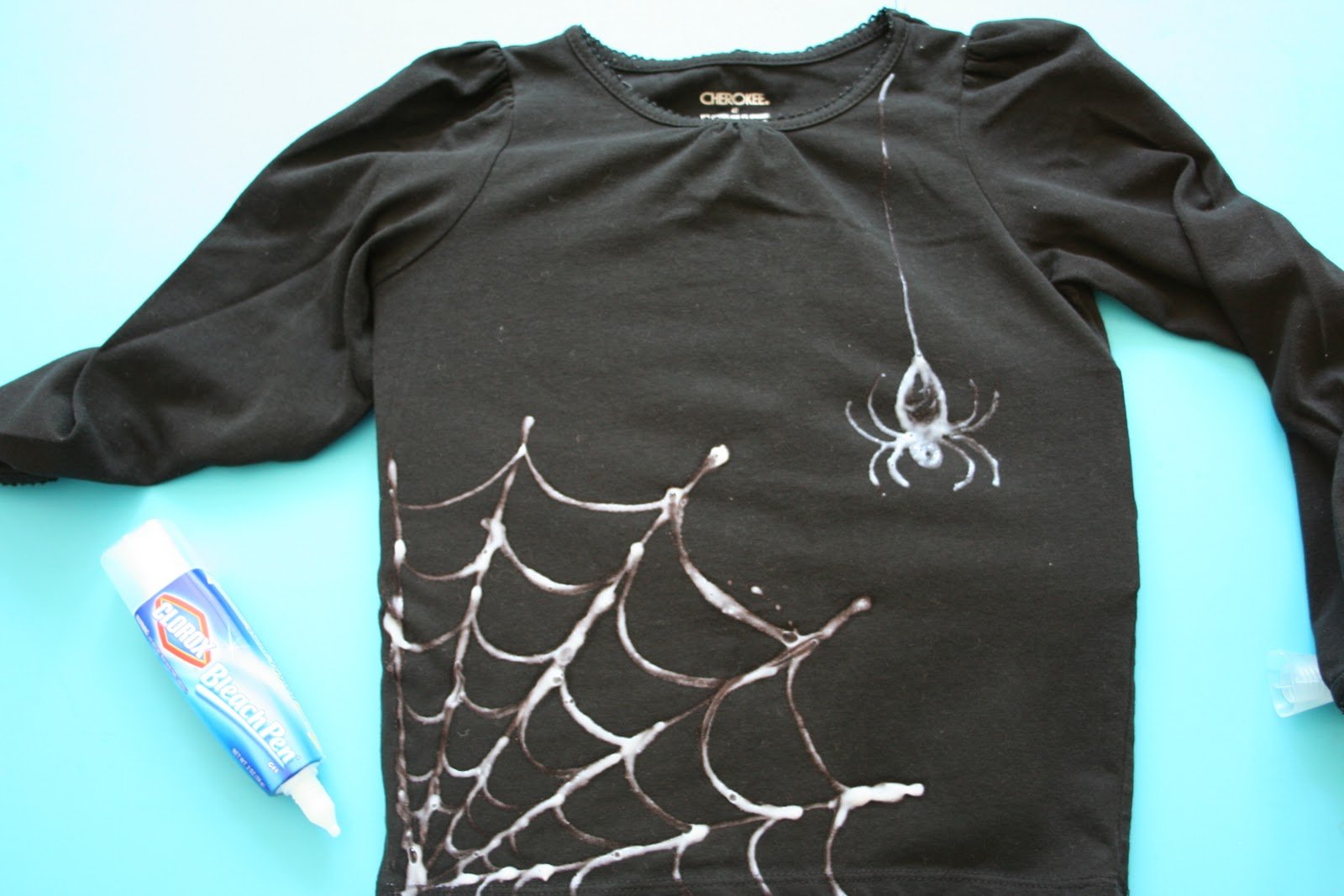 bleached-spider-web-shirt-halloween-activity