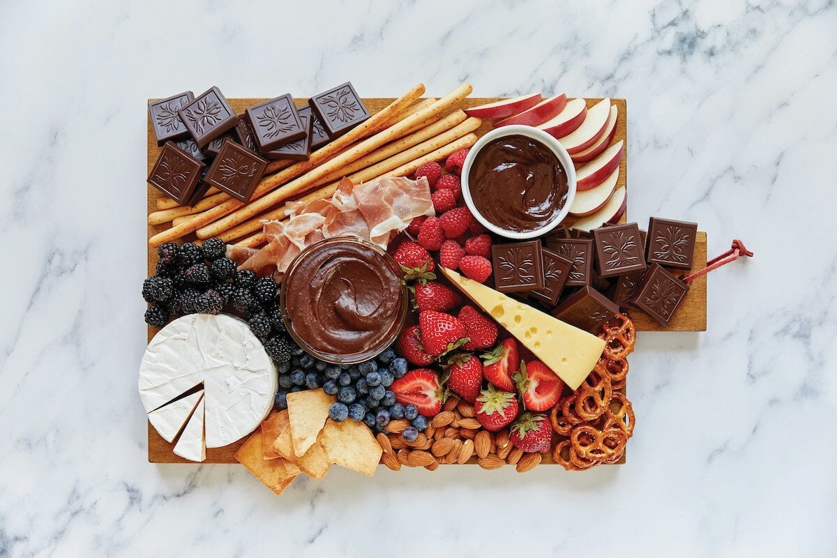 dessert-chocolate-charcutie-board