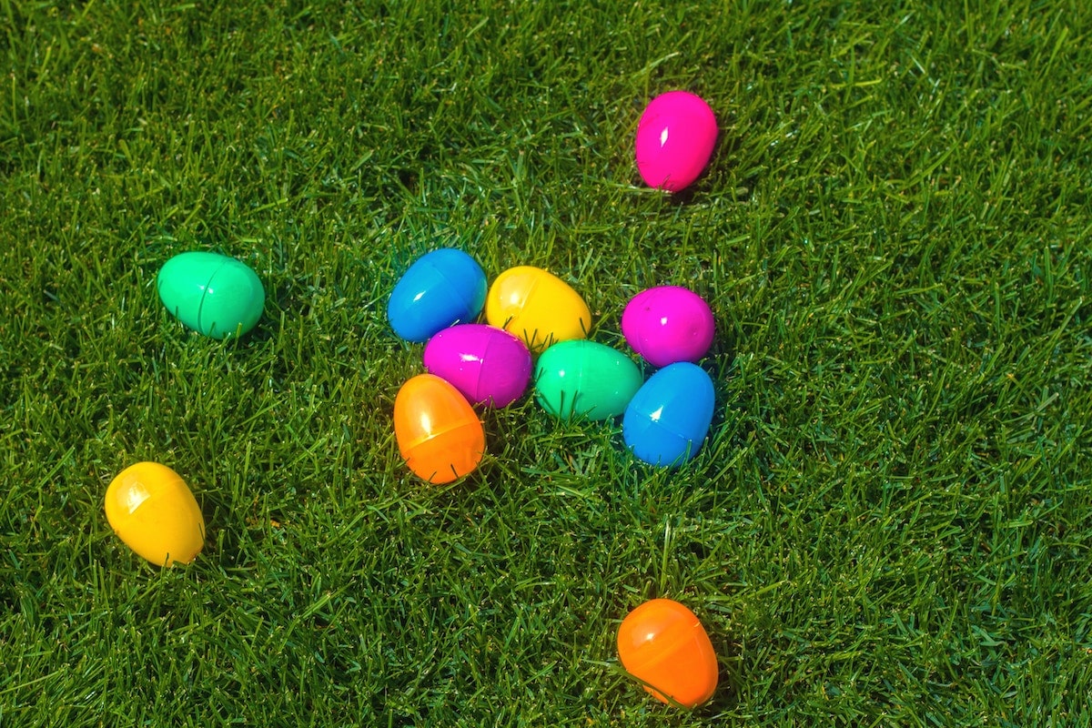 easter-egg-hunt-kids-activity-min