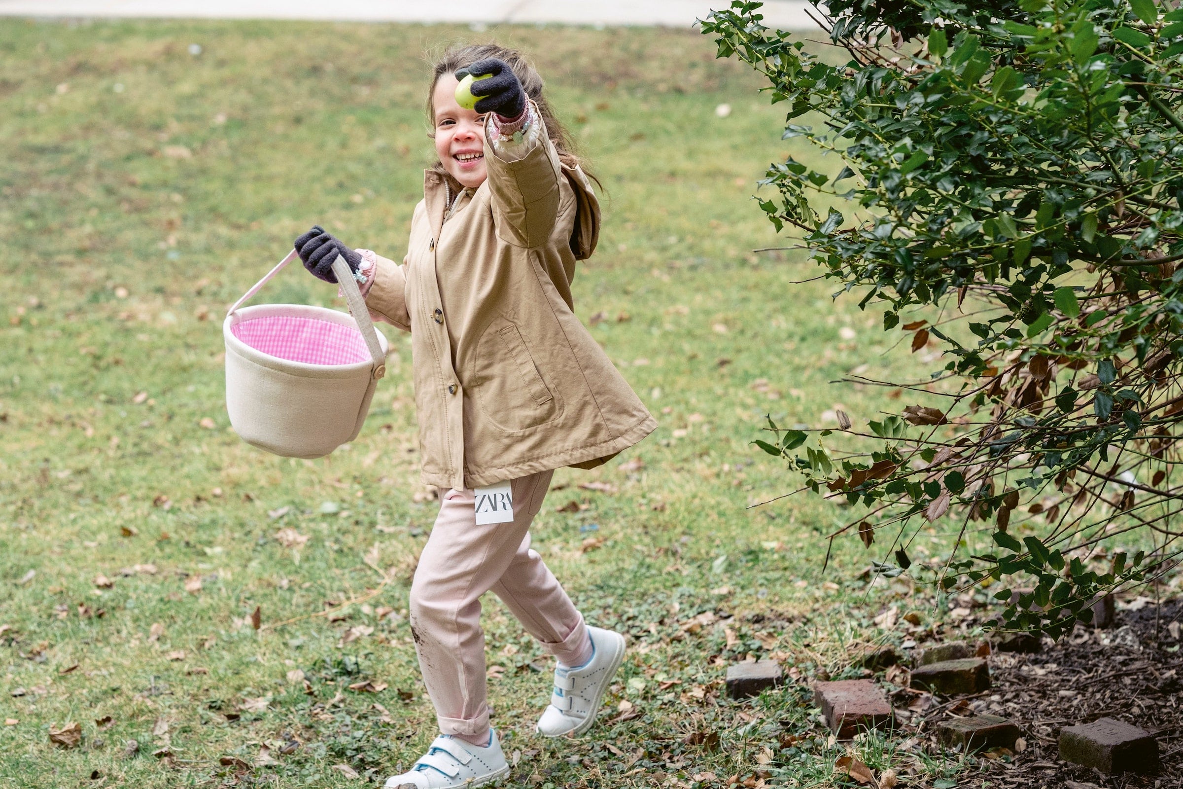 fall-activities-little-kids-scavenger-hunt