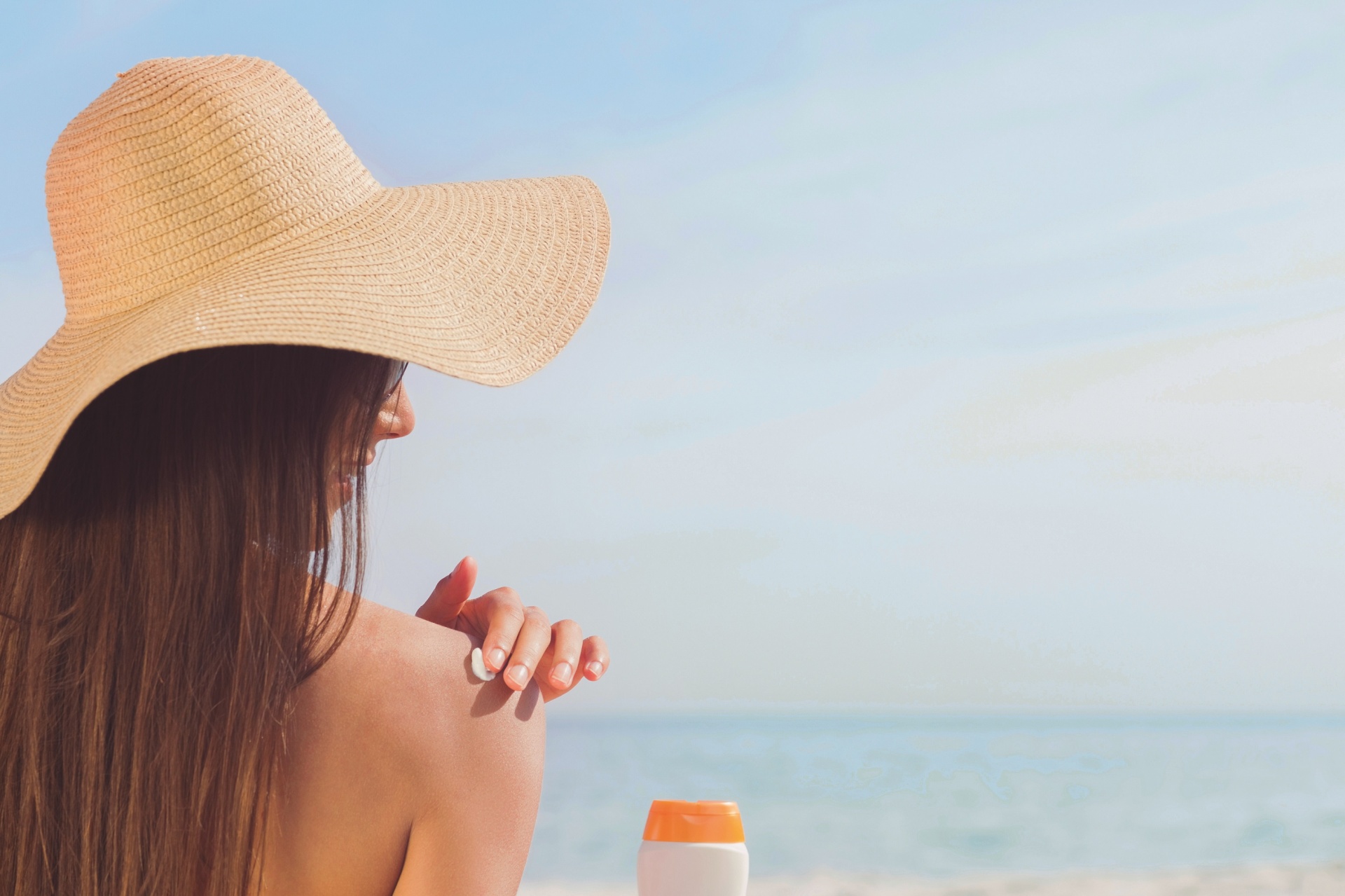 how-to-get-sunscreen-out-of-a-bathing-suit