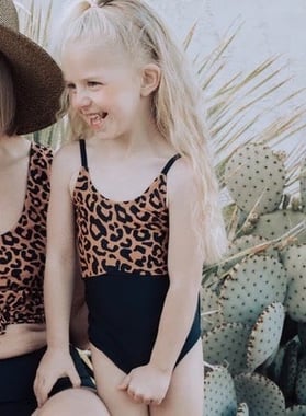 leopard-print-one-piece-suit-toddler-girl Large-min