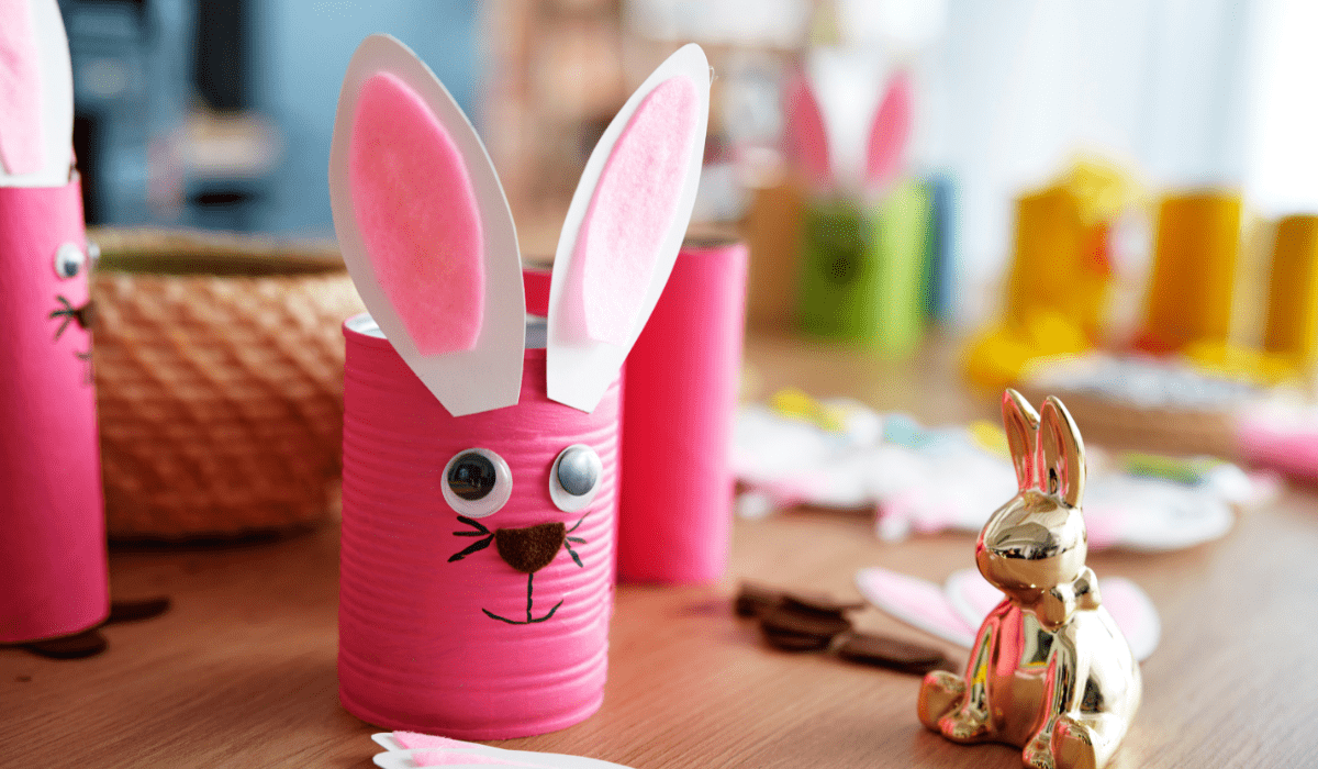 pink-tin-can-easter-bunny-craft-min