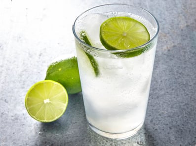 sparkling-soda-water-min