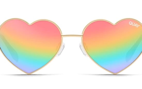 swim-accessories-rainbow-heart-shape-sunglasses-min