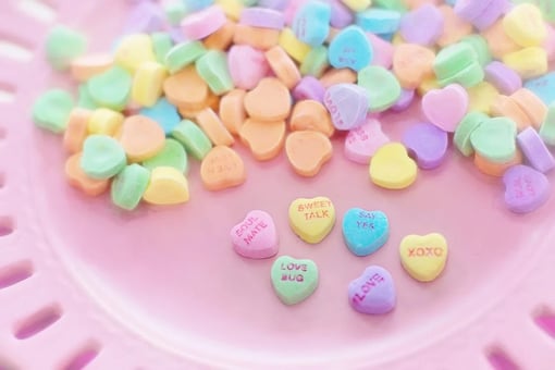 valentine-candy-hearts