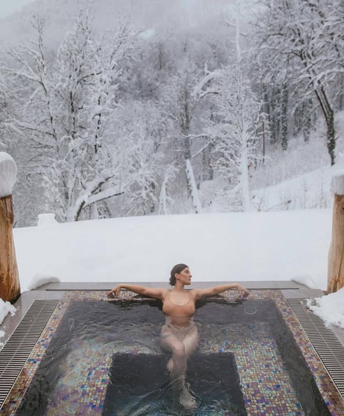 winter-wonderland-hot-tub-getaway