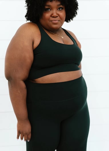 womens-athleisure-looks-long-line-tank-black-plus-size